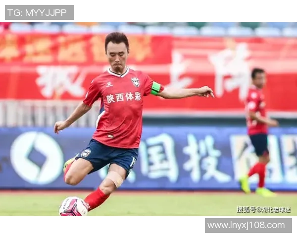 成都篮球队在邀请赛中以85分稳居积分榜首位，展现强劲实力