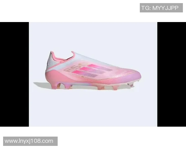 足球明星专属鞋包揭秘助力球场表现的秘密武器 足球明星专属鞋包揭秘助力球场表现的秘密武器